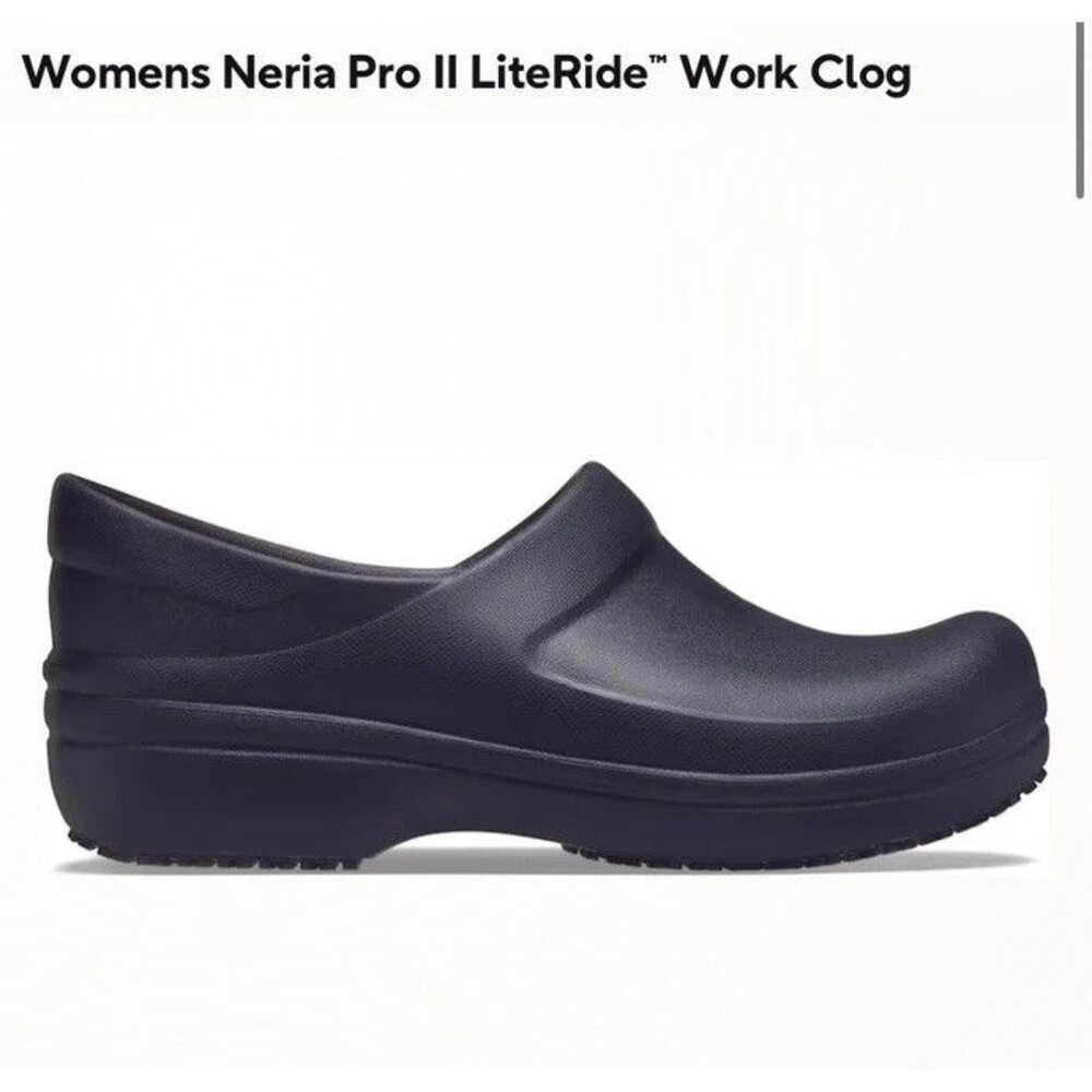 Crocs Neria Pro II Women's 6 Black Slip On Work Nurse Clogs
